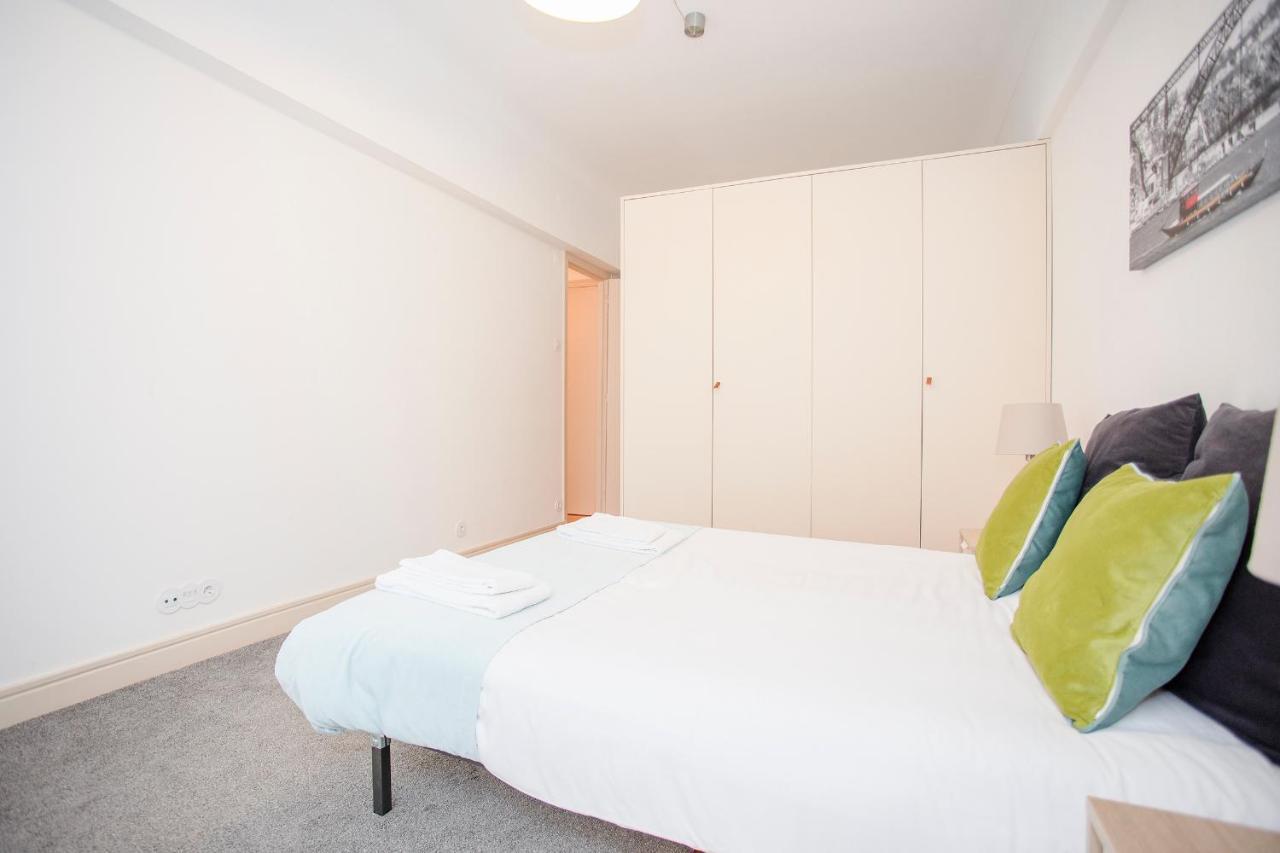 Liiiving In Porto | Light Spacious Apartment Bagian luar foto